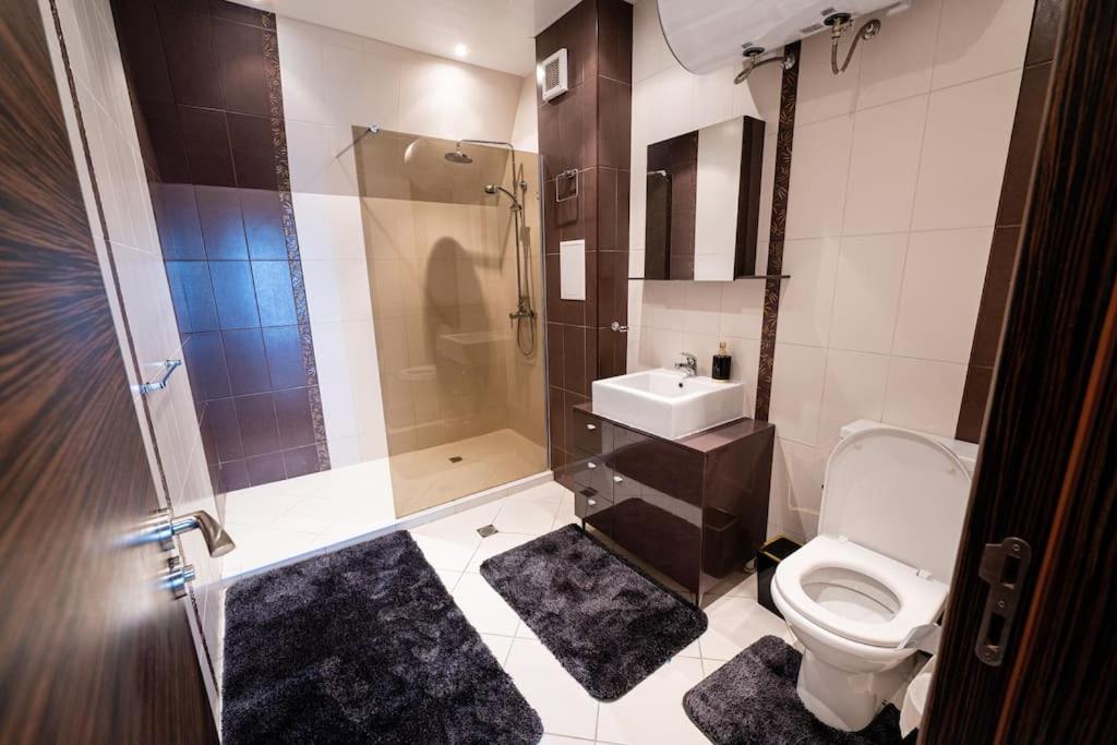 При Галя / Прекрасен Апартамент В Тих Квартал Varna Exterior photo